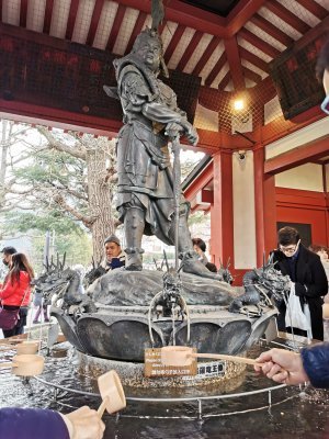 35.71438980083334,139.79670715305556