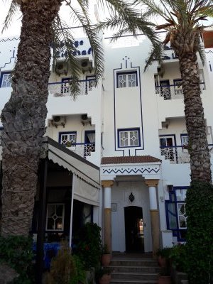 30.49833333333333,-9.67222222222222