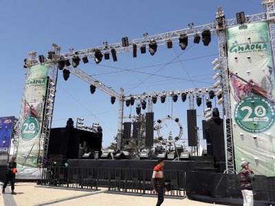 31.50666666666667,-9.76472222222222