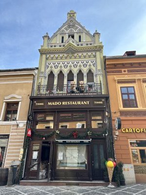 45.64253888888889,25.59080555555555