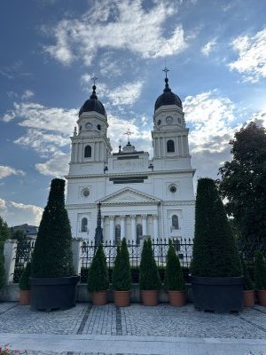 47.16203055555555,27.58296944444444