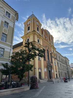 46.76803333333334,23.59021388888889