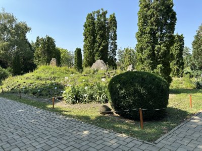 47.18603888888889,27.55622777777778