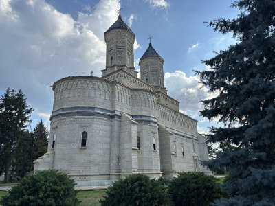 47.16,27.58467777777778