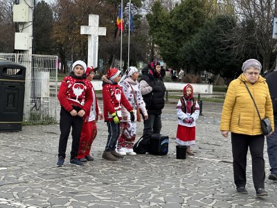 47.15877222222222,27.58611666666667