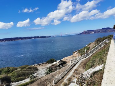 37.80456542944444,-122.44017791722223