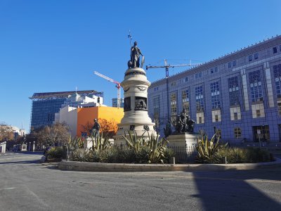 37.77970886222222,-122.41646575916667