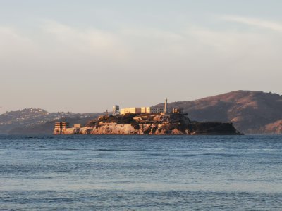 37.80936813333333,-122.41568756083333