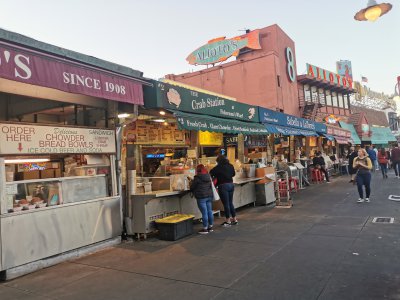 37.80845260611111,-122.4159317013889