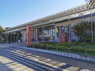 37.76914215083333,-122.46818542472222