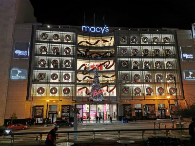 37.78780746444444,-122.40747070305557